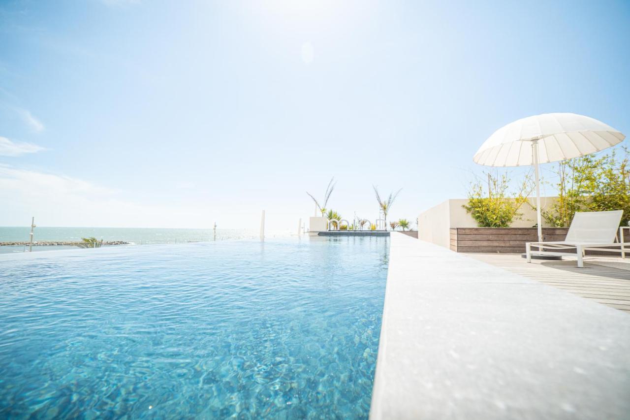 Le Majestic Residence Le Mind Vue Mer Exceptionnelle Grande Terrasse Privee Piscine Partagee Sur Le Toit Hyper Centre La Grande-Motte Buitenkant foto